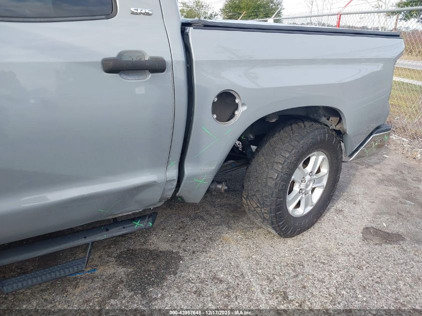 2019 Toyota Tundra Sr5 5.7L V8 VIN: 5TFDW5F11KX788360 Lot: 43957648