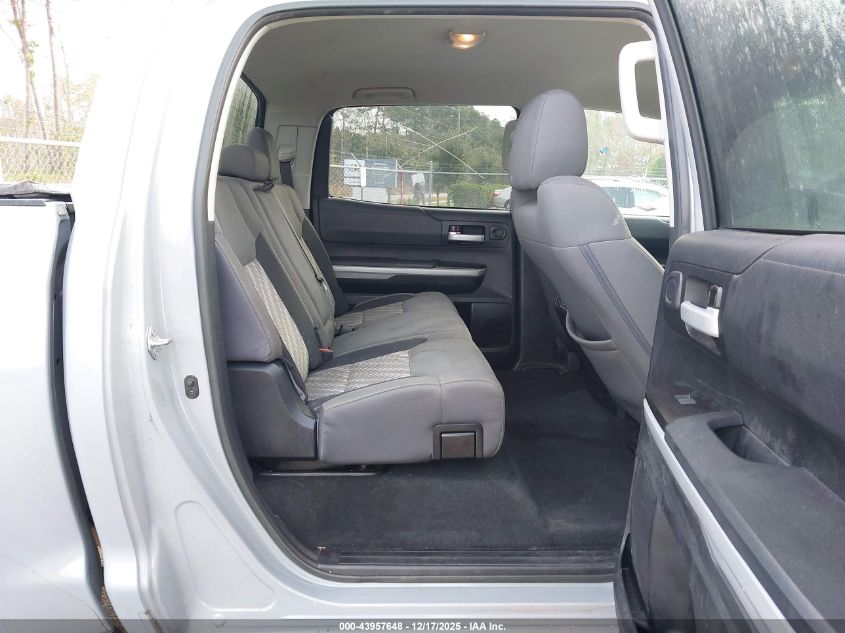 2019 Toyota Tundra Sr5 5.7L V8 VIN: 5TFDW5F11KX788360 Lot: 43957648