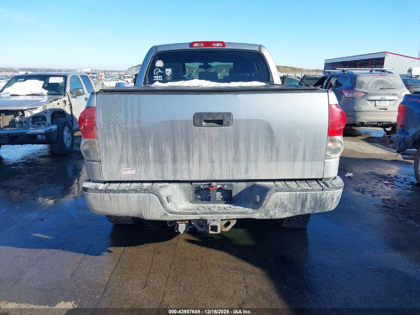 2008 Toyota Tundra Sr5 5.7L V8 VIN: 5TFDV54128X043454 Lot: 43957649