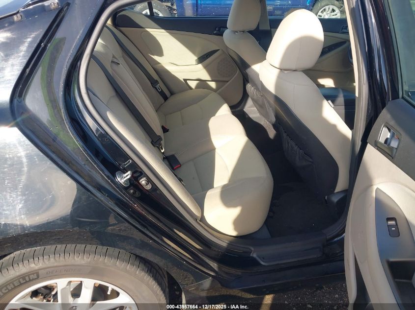 2013 Kia Optima Lx VIN: 5XXGM4A72DG240161 Lot: 43957664