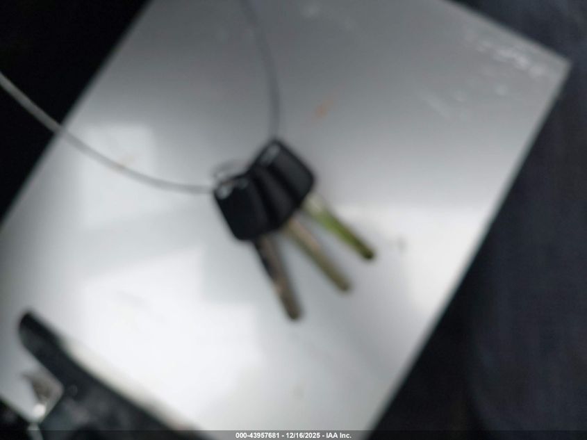 2004 Honda Cr-V Lx VIN: JHLRD77464C049580 Lot: 43957681