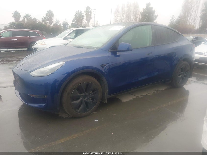 2025 Tesla Model Y Long Range Dual Motor All-Wheel Drive