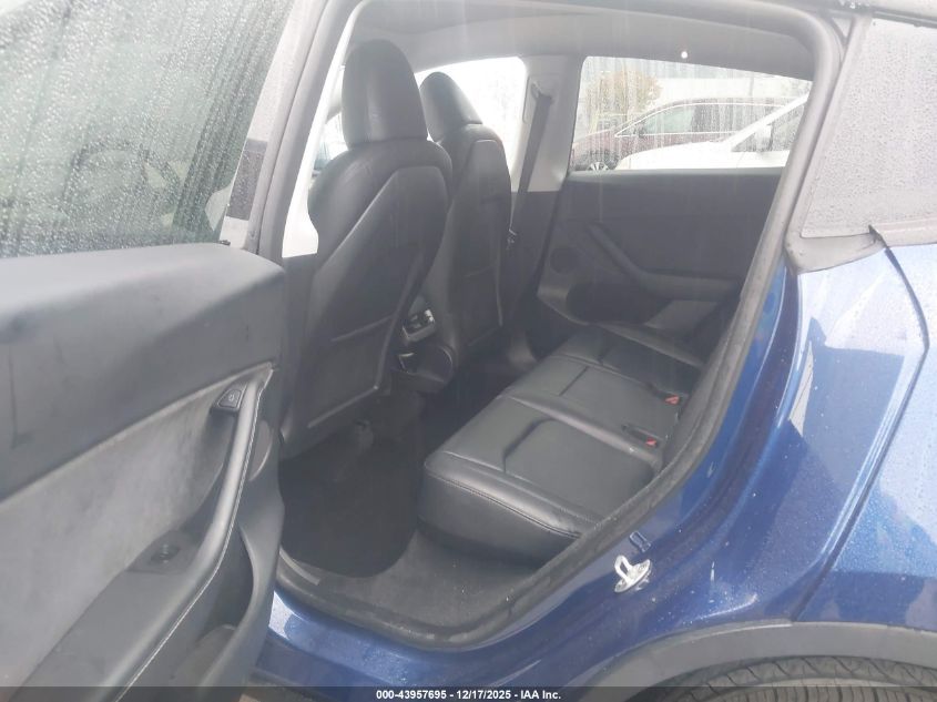 2025 Tesla Model Y Long Range Dual Motor All-Wheel Drive VIN: 7SAYGDEE8SF238602 Lot: 43957695