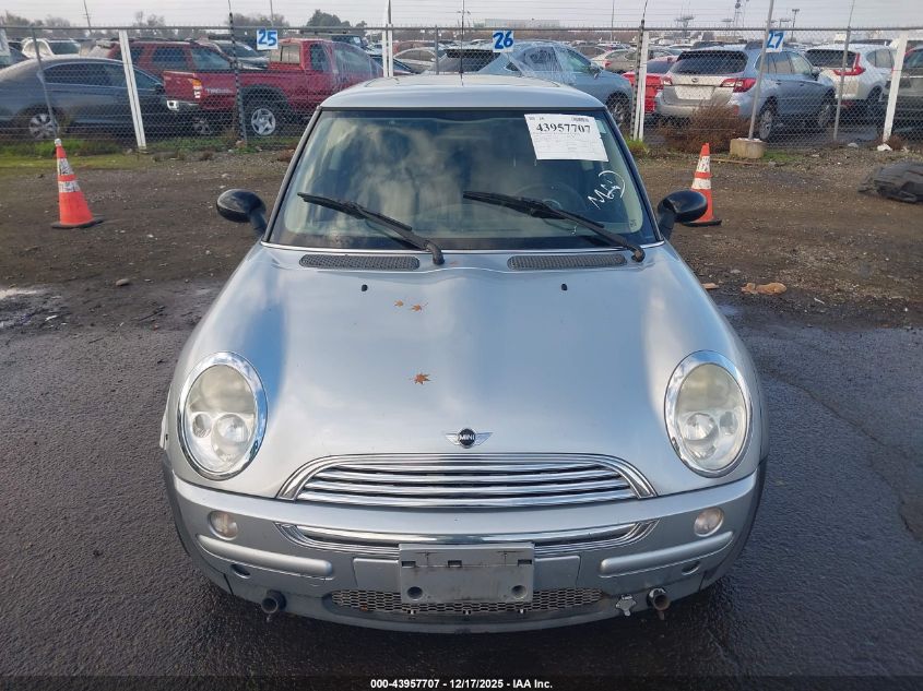 2004 Mini Cooper VIN: WMWRC33414TC49782 Lot: 43957707