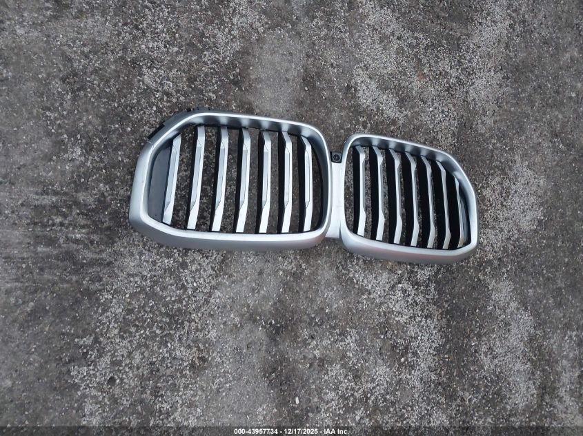 2025 BMW X5 xDrive40I VIN: 5UX23EU07S9000243 Lot: 43957734