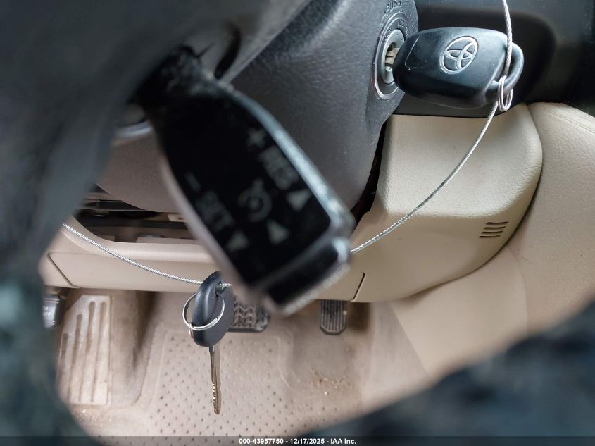 2013 Toyota Camry Xle VIN: 4T4BF1FK7DR284250 Lot: 43957750