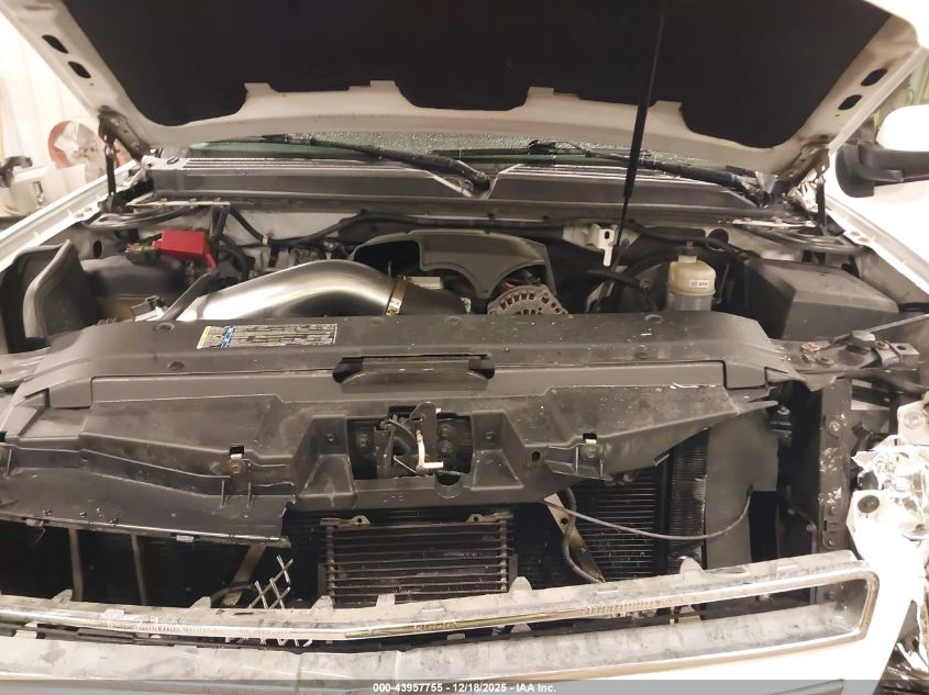 2011 Chevrolet Suburban 1500 Lt1 VIN: 1GNSKJE39BR101734 Lot: 43957755