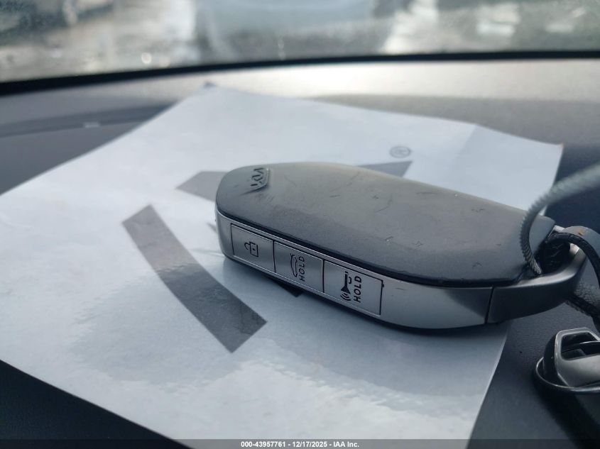 2025 Kia K4 Gt-Line VIN: 3KPFW4DE9SE048676 Lot: 43957761