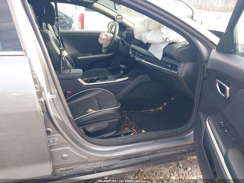 2025 Kia K4 Gt-Line VIN: 3KPFW4DE9SE048676 Lot: 43957761