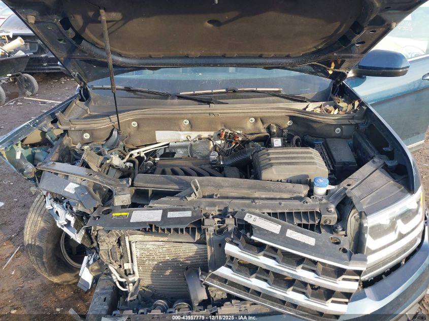 2018 Volkswagen Atlas 3.6L V6 Sel VIN: 1V2MR2CA5JC558478 Lot: 43957779