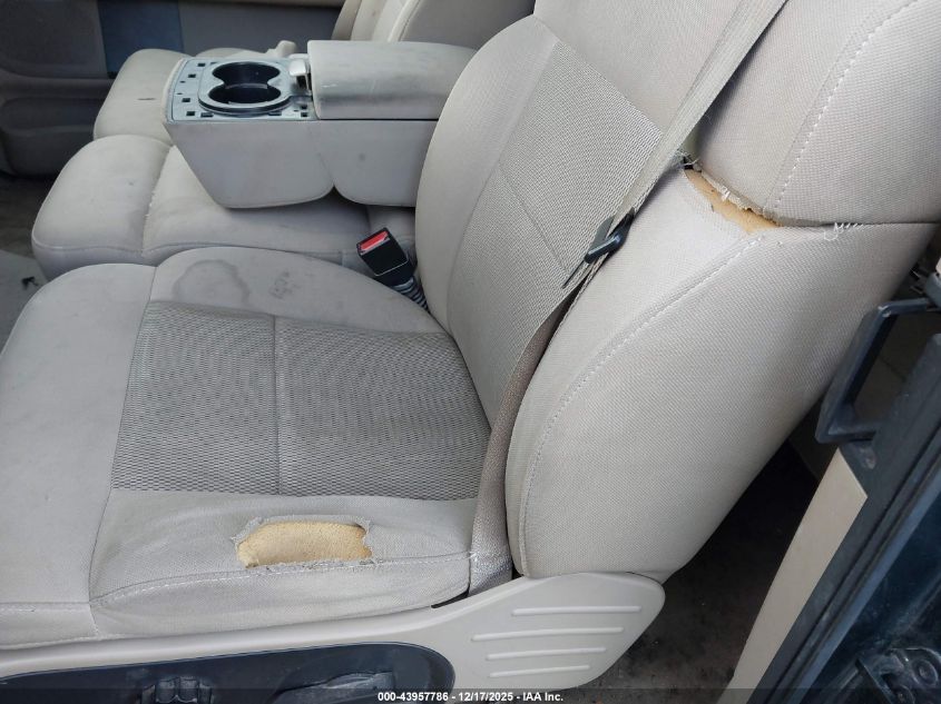 2005 Ford F-150 Fx4/Lariat/Xl/Xlt VIN: 1FTPX14575FB33056 Lot: 43957786