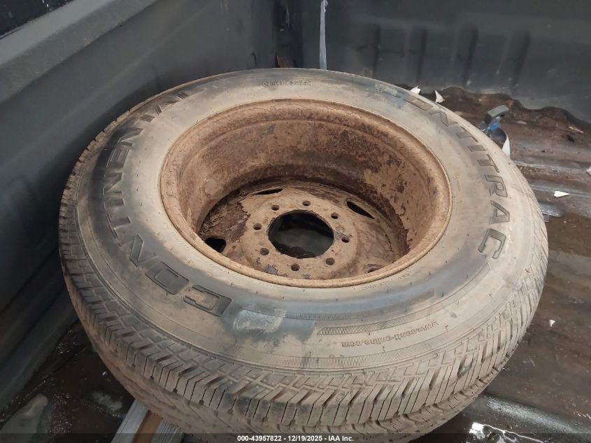 2008 Ford F-250 Xl/Xlt VIN: 1FTNF215X8ED97158 Lot: 43957822