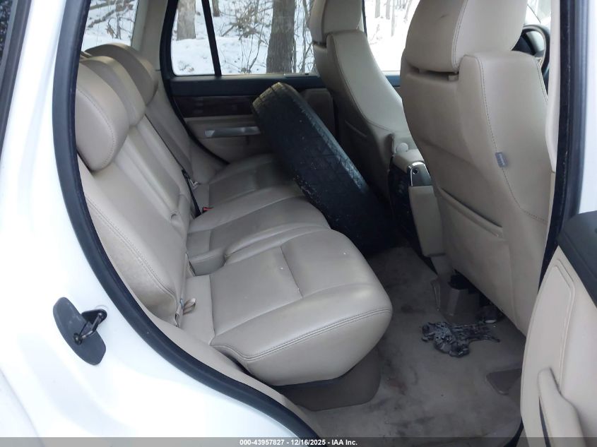 2011 Land Rover Range Rover Sport Hse VIN: SALSF2D41BA717030 Lot: 43957827