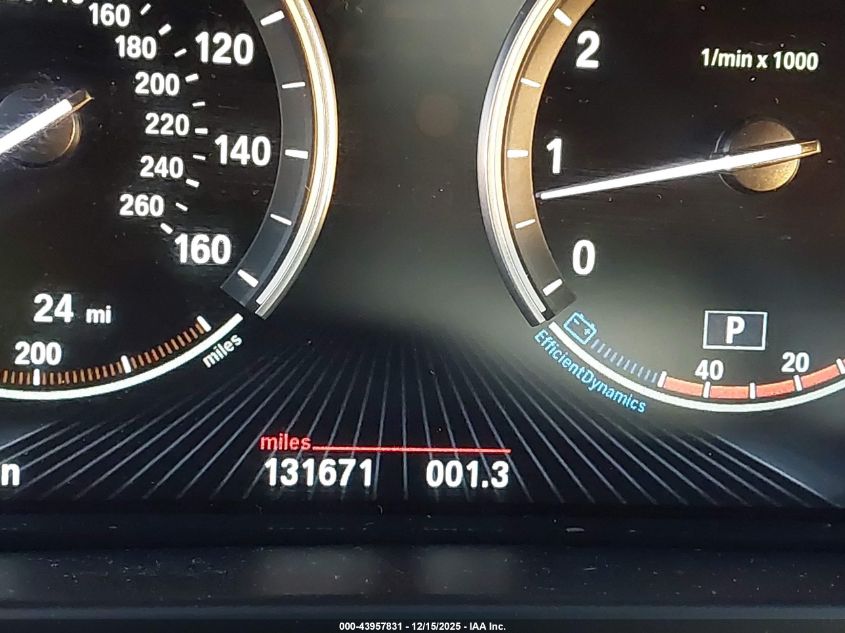 2015 BMW X5 xDrive50I VIN: 5UXKR6C54F0J77201 Lot: 43957831