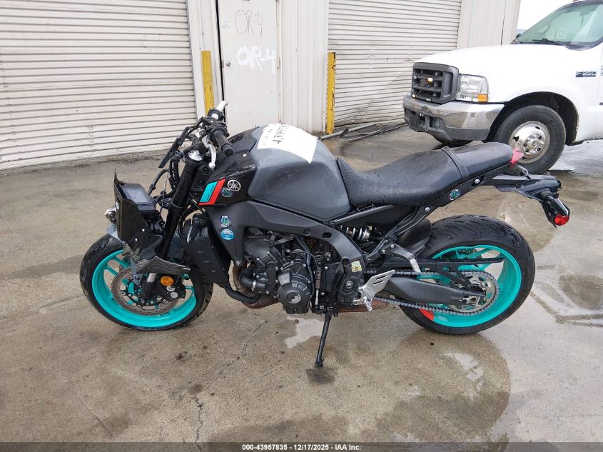 2022 Yamaha Mt09 VIN: JYARN71E0NA001948 Lot: 43957835