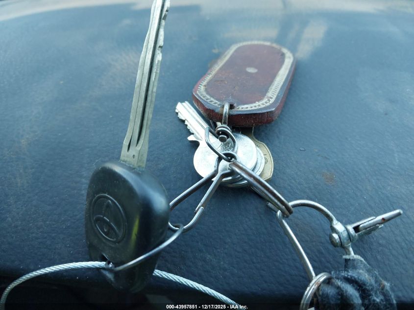 2006 Toyota 4Runner Limited V8 VIN: JTEBT17R568031938 Lot: 43957851