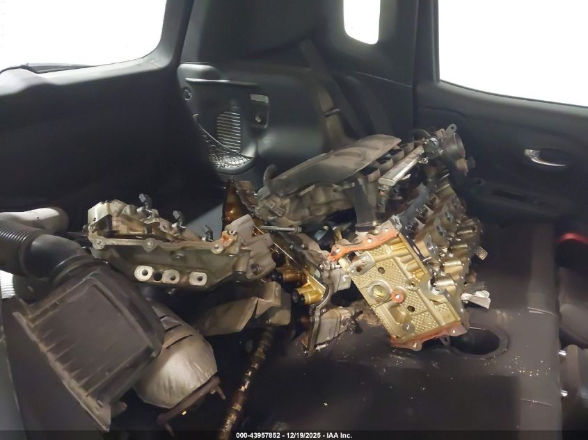 2016 Jeep Renegade Trailhawk VIN: ZACCJBCT7GPC67751 Lot: 43957852