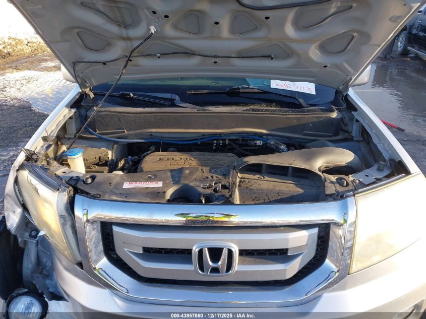 2011 Honda Pilot Touring VIN: 5FNYF4H9XBB056690 Lot: 43957860