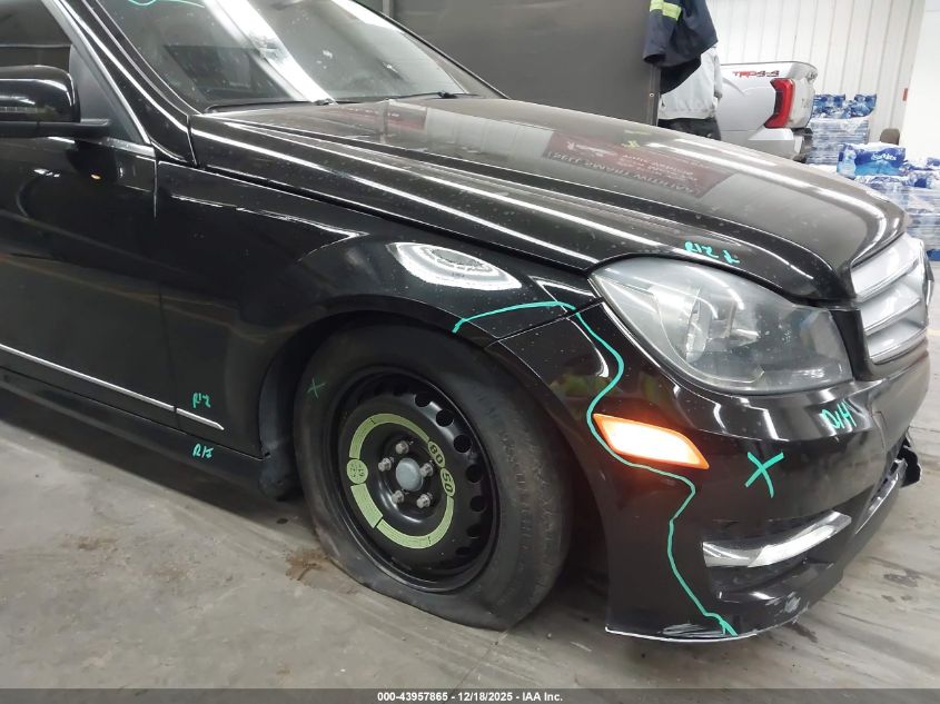 2013 Mercedes-Benz C 250 Sport VIN: WDDGF4HBXDA790617 Lot: 43957865