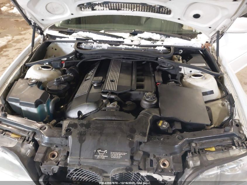 2004 BMW 330Ci VIN: WBABD53494PL10196 Lot: 43957870