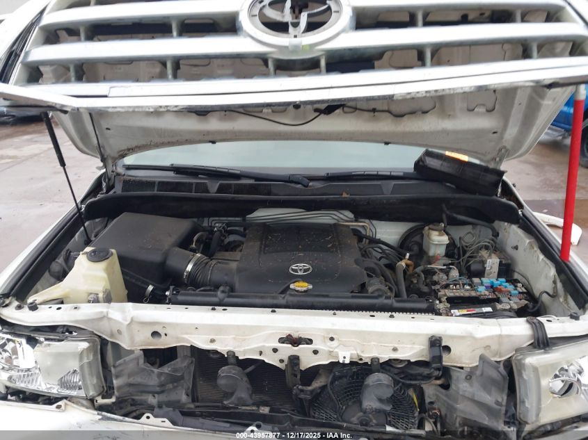 2013 Toyota Sequoia Platinum 5.7L V8 VIN: 5TDYY5G14DS046988 Lot: 43957877