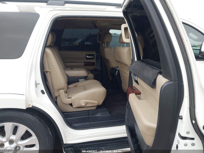 2013 Toyota Sequoia Platinum 5.7L V8 VIN: 5TDYY5G14DS046988 Lot: 43957877