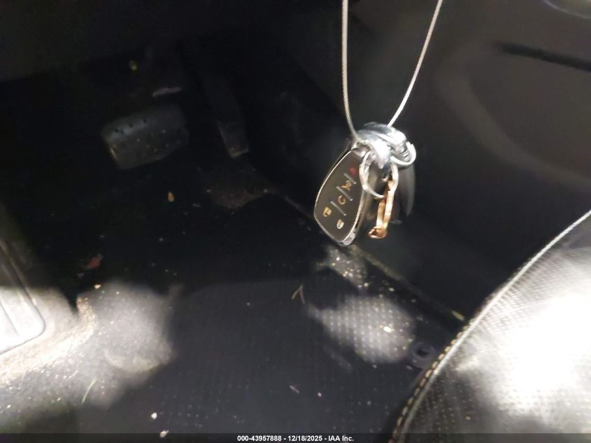 2018 Chevrolet Traverse Premier VIN: 1GNEVJKW6JJ205856 Lot: 43957888