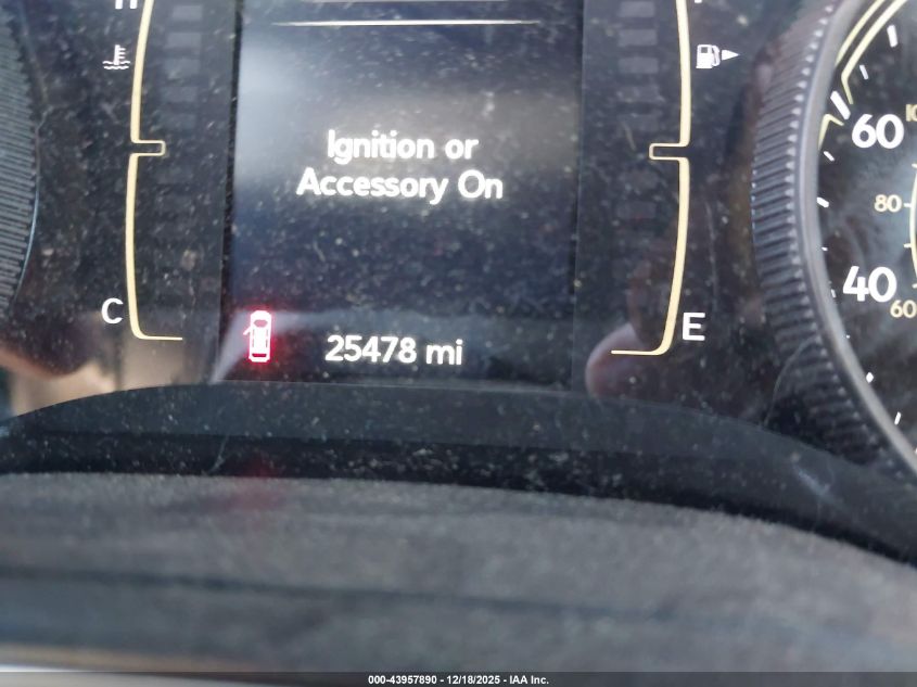 2019 Jeep Cherokee Latitude Plus Fwd VIN: 1C4PJLLB5KD393323 Lot: 43957890