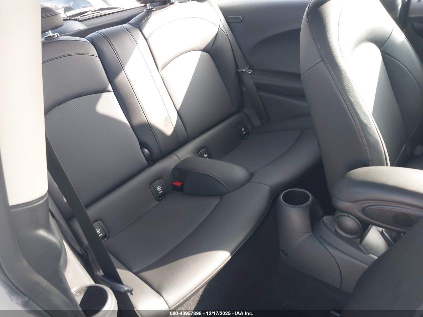 2019 Mini Hardtop Cooper VIN: WMWXP5C5XK2H30083 Lot: 43957898