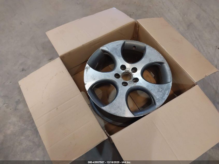 2008 Volkswagen Gti 4-Door VIN: WVWHV71K18W266990 Lot: 43957907