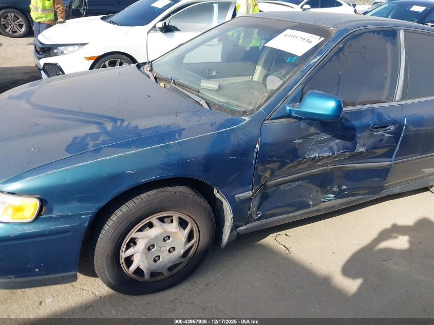 1994 Honda Accord Lx/Ex VIN: 1HGCD5637RA097299 Lot: 43957936