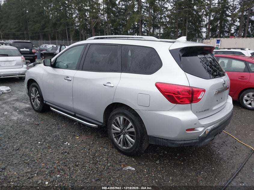 2019 Nissan Pathfinder Sv