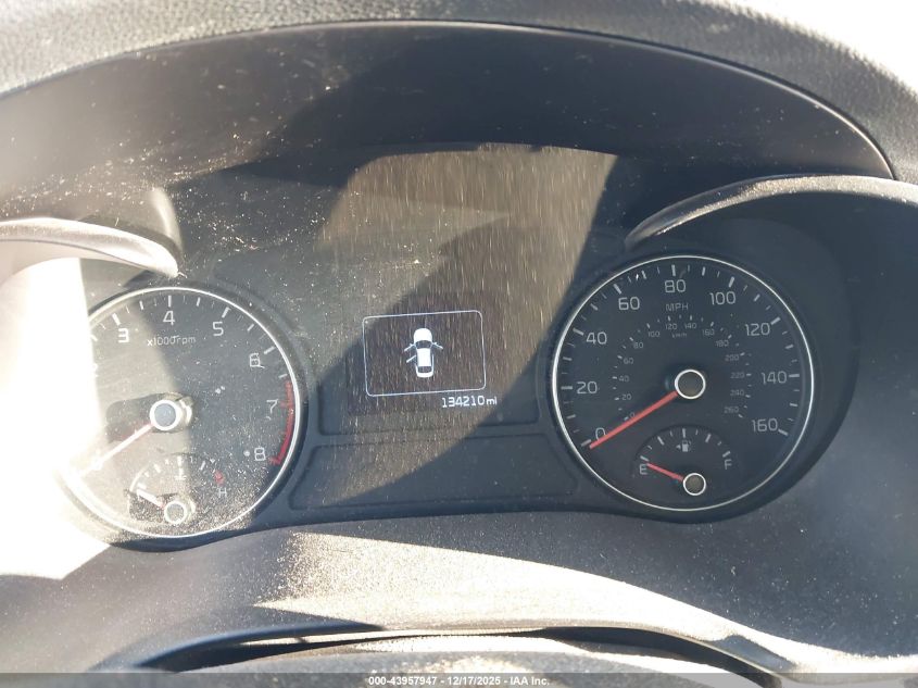 2018 Kia Optima Lx VIN: 5XXGT4L32JG243568 Lot: 43957947