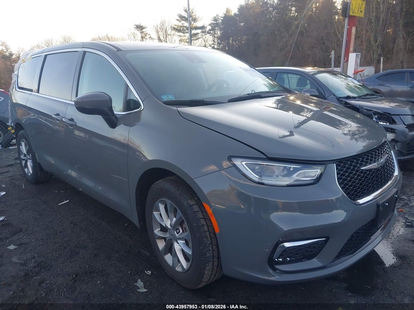 2023 Chrysler Pacifica Touring L Awd