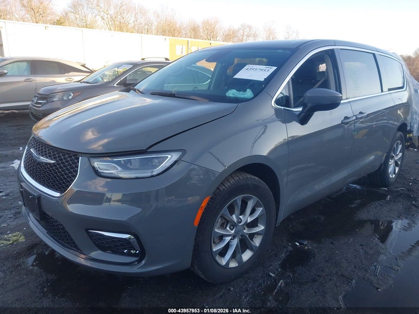 2023 Chrysler Pacifica Touring L Awd