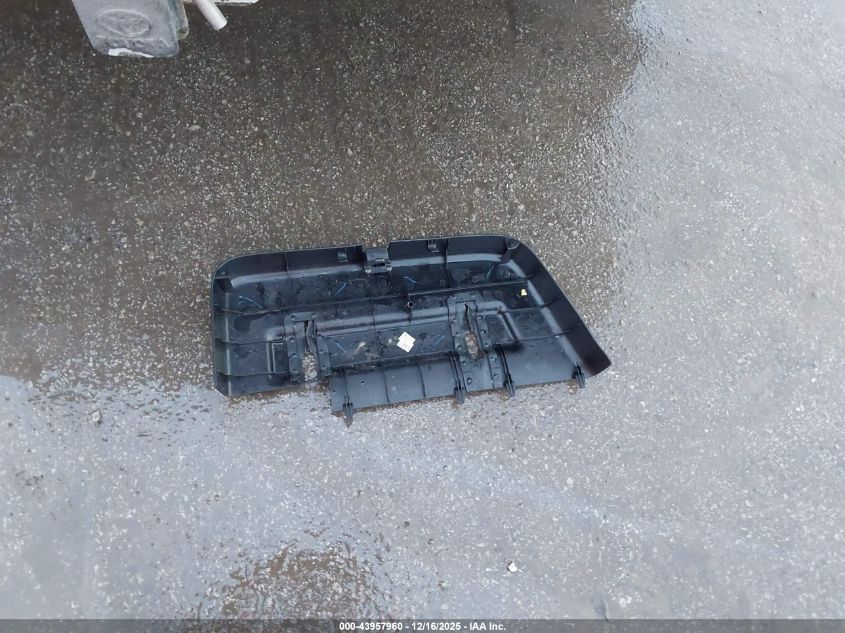 2008 Toyota Tundra Base 5.7L V8 VIN: 5TFBV54188X077552 Lot: 43957960