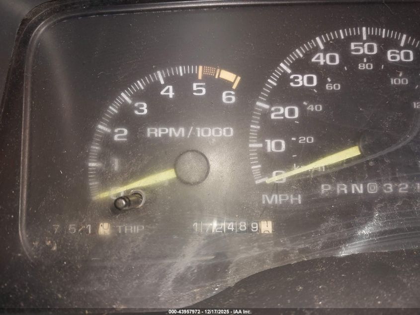 1996 Chevrolet Gmt-400 K1500 VIN: 2GCEK19R8T1251591 Lot: 43957972