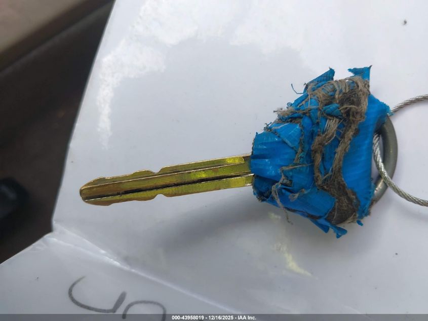 2000 Chevrolet Prizm VIN: 1Y1SK548XYZ424322 Lot: 43958019