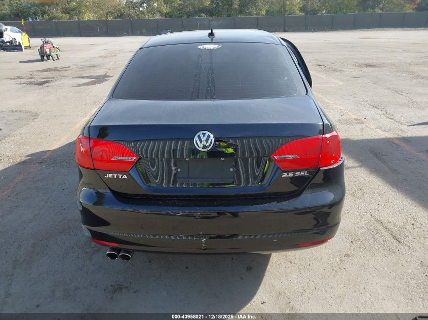 2011 Volkswagen Jetta 2.5L Sel VIN: 3VWLZ7AJ2BM318315 Lot: 43958021