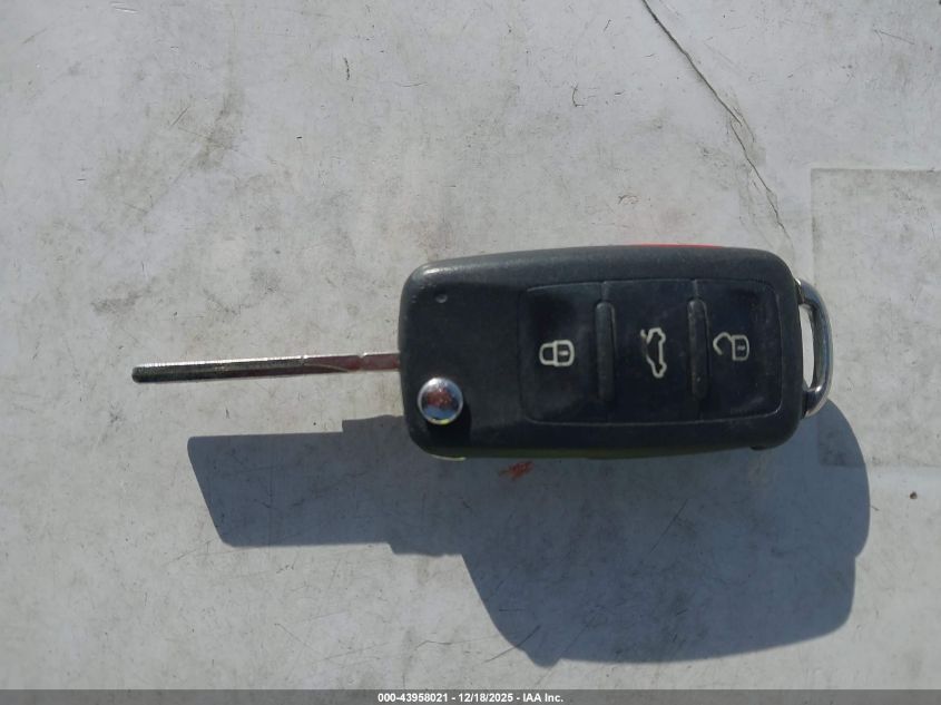 2011 Volkswagen Jetta 2.5L Sel VIN: 3VWLZ7AJ2BM318315 Lot: 43958021