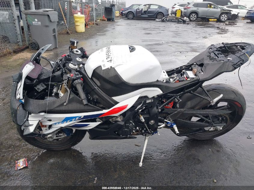 2024 BMW S 1000 Rr VIN: WB10E6307R6K33090 Lot: 43958046