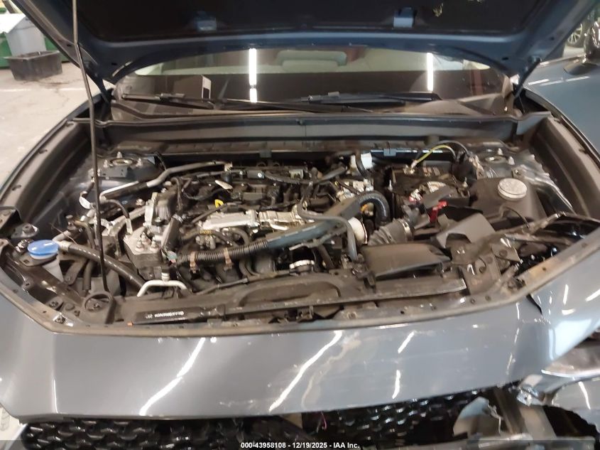 2024 Mazda Cx-30 2.5 S Carbon Edition VIN: 3MVDMBCM7RM635161 Lot: 43958108