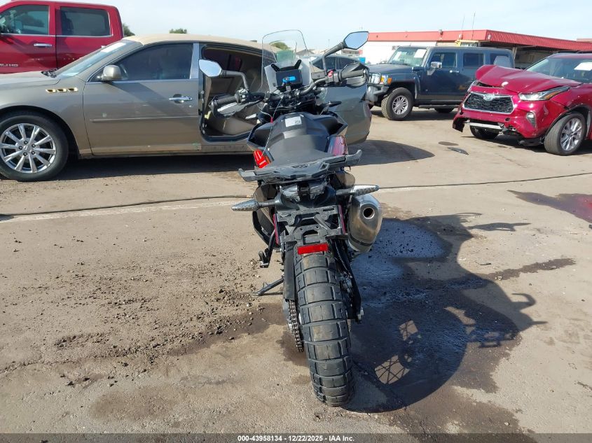 2024 Ktm Adventure 790 VIN: LCETS7405RH718717 Lot: 43958134