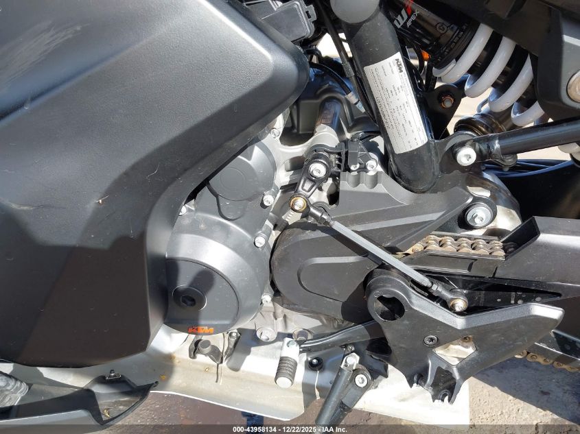 2024 Ktm Adventure 790 VIN: LCETS7405RH718717 Lot: 43958134