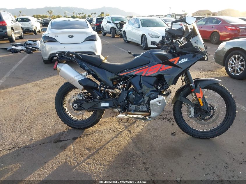2024 Ktm Adventure 790 VIN: LCETS7405RH718717 Lot: 43958134