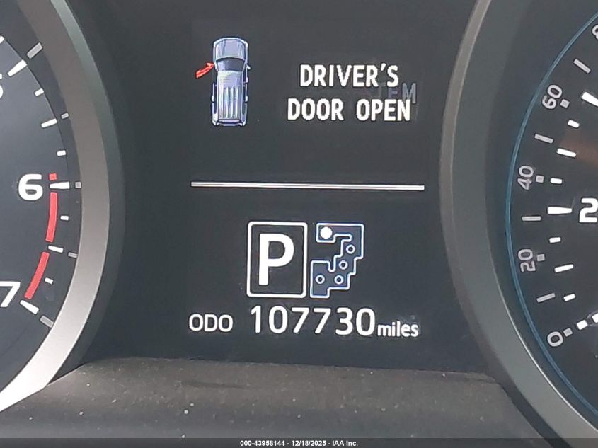 2014 Toyota Land Cruiser V8 VIN: JTMHY7AJ0E4022155 Lot: 43958144