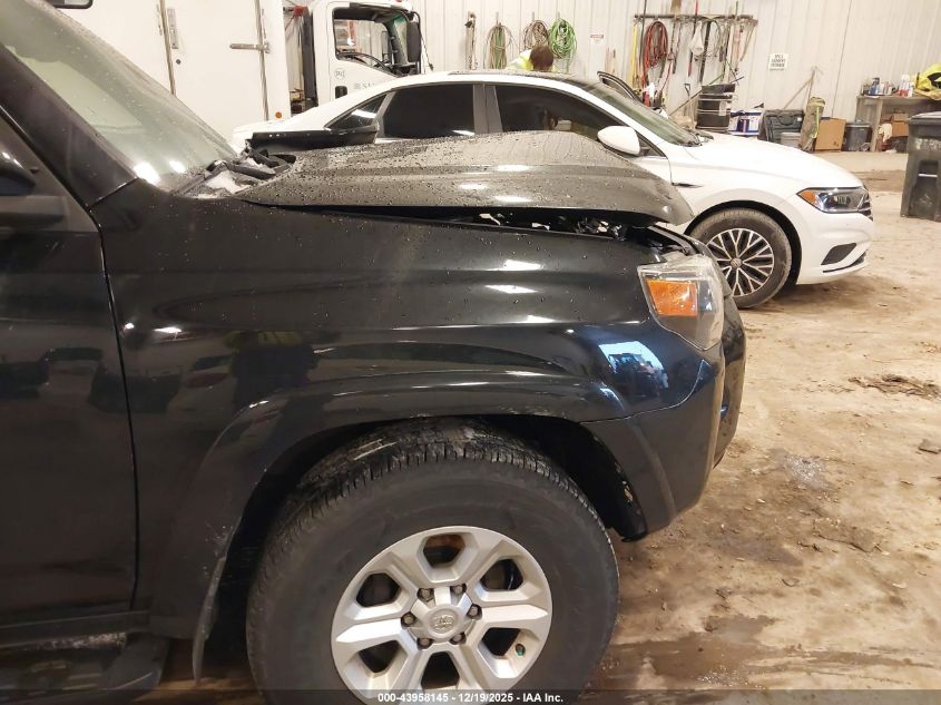 2018 Toyota 4Runner Sr5 Premium VIN: JTEBU5JR2J5509353 Lot: 43958145