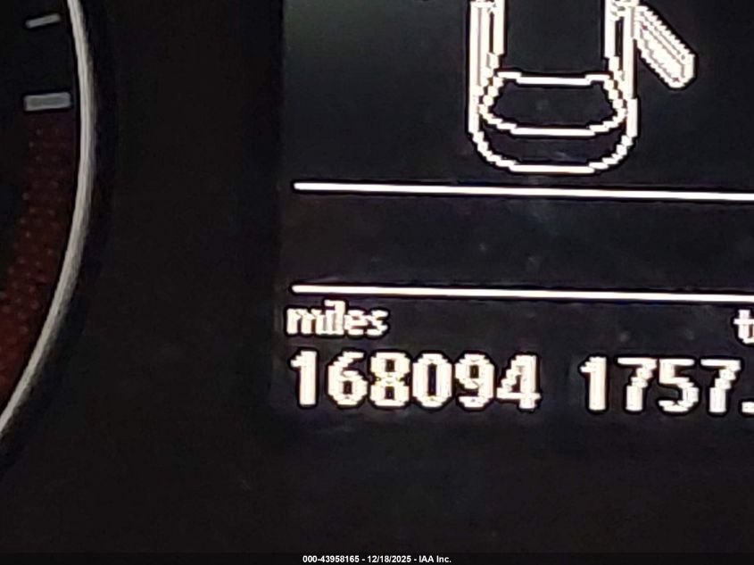 2012 Volkswagen Passat 2.0L Tdi Se VIN: 1VWBN7A31CC065127 Lot: 43958165