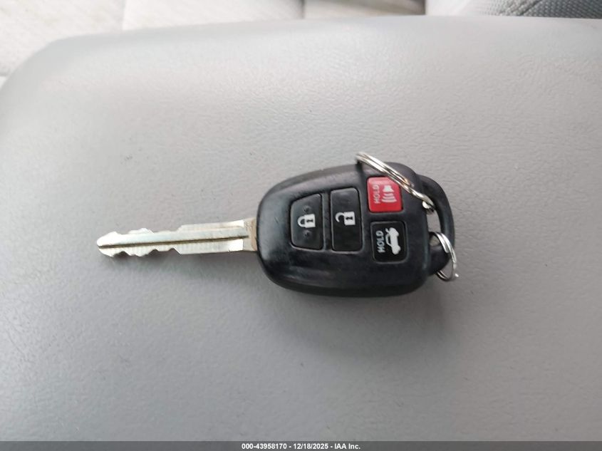 2015 Toyota Camry Le VIN: 4T1BF1FK8FU497138 Lot: 43958170