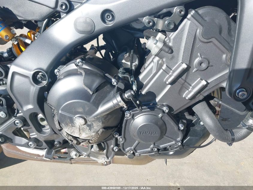 2025 Yamaha Mt09 Sp VIN: JYARN95Y7SA000422 Lot: 43958169
